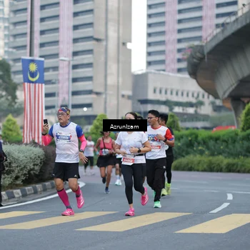 Runner Photo 4564071