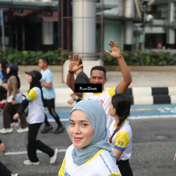 Runner Photo 4564079