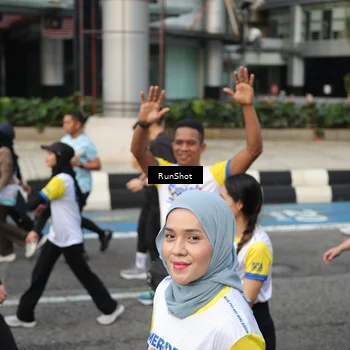 Runner Photo 4564083