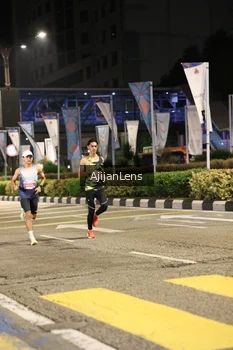 Runner Photo 4564117