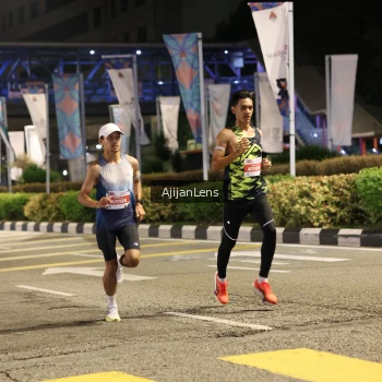 Runner Photo 4564143