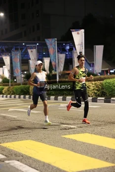 Runner Photo 4564146