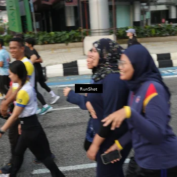 Runner Photo 4564160