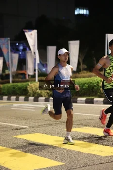 Runner Photo 4564171