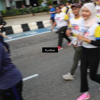 Runner Photo 4564184