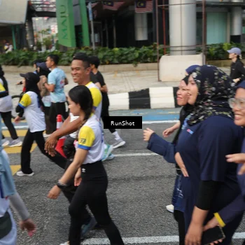 Runner Photo 4564188