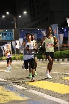 Runner Photo 4564220