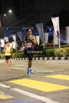 Runner Photo 4564245