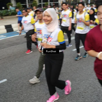 Runner Photo 4564255