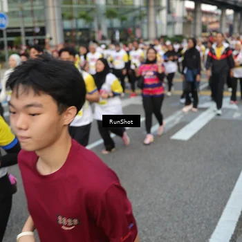 Runner Photo 4564262