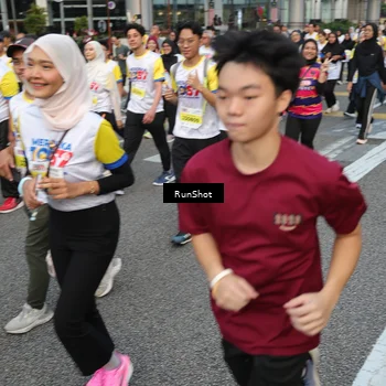 Runner Photo 4564271