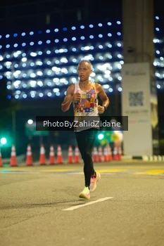 Runner Photo 4564308