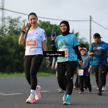 Runner Photo 4564385
