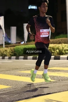 Runner Photo 4564400