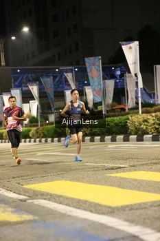 Runner Photo 4564418