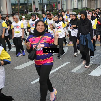 Runner Photo 4564461