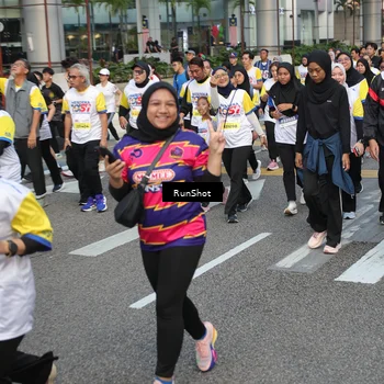Runner Photo 4564470