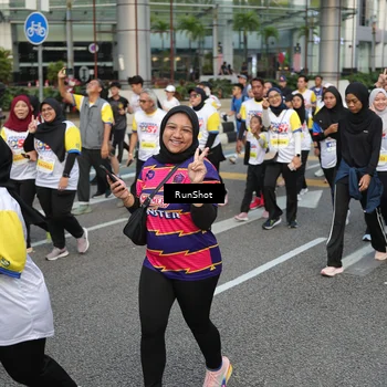 Runner Photo 4564513
