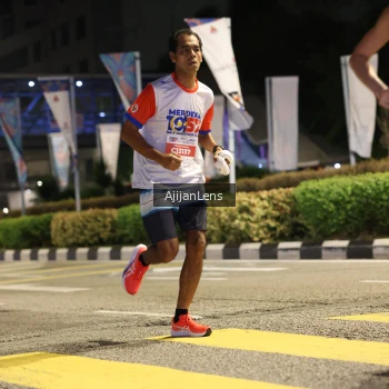 Runner Photo 4564533