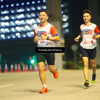 Runner Photo 4564573