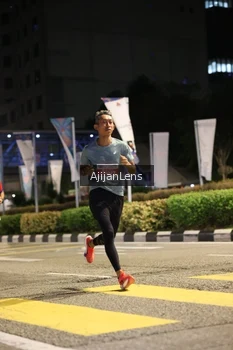 Runner Photo 4564575