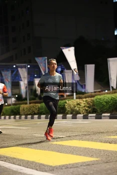 Runner Photo 4564576