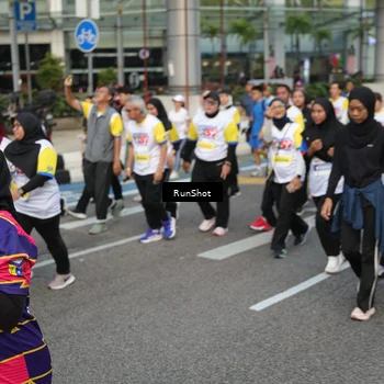 Runner Photo 4564595