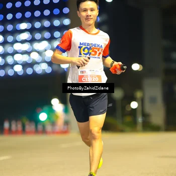 Runner Photo 4564596