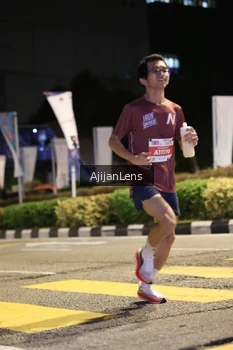 Runner Photo 4564606