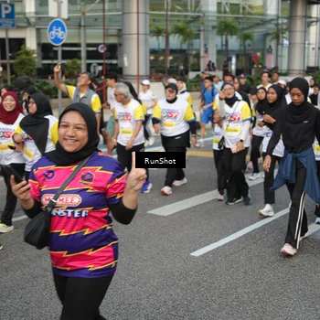 Runner Photo 4564614