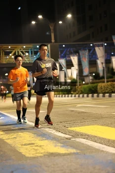 Runner Photo 4564640