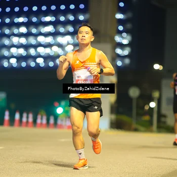 Runner Photo 4564646