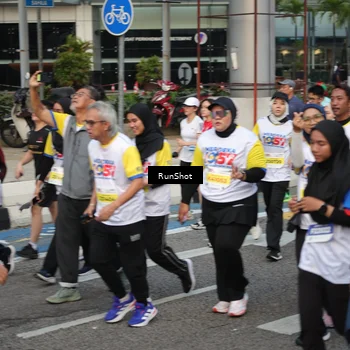 Runner Photo 4564662