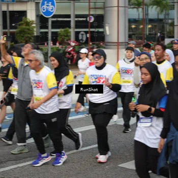 Runner Photo 4564664