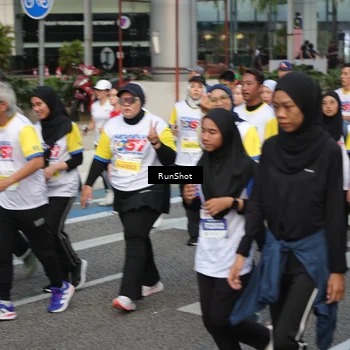 Runner Photo 4564681