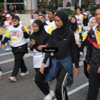 Runner Photo 4564687
