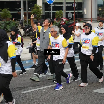 Runner Photo 4564689