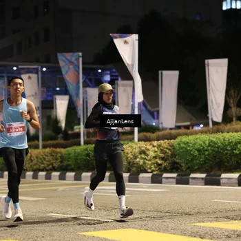 Runner Photo 4564704