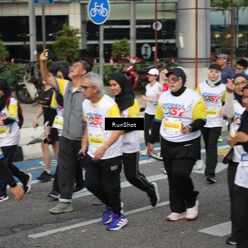 Runner Photo 4564732