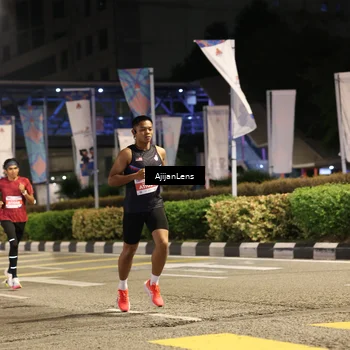 Runner Photo 4564763