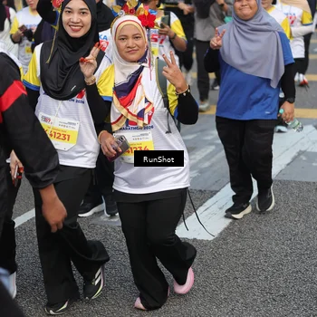 Runner Photo 4564780