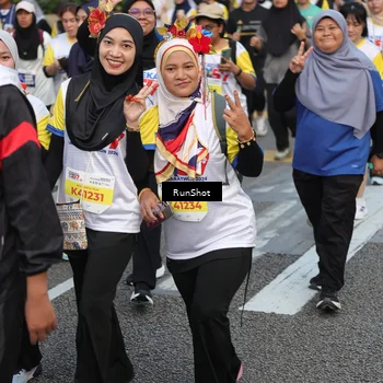 Runner Photo 4564792