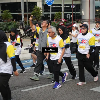 Runner Photo 4564816