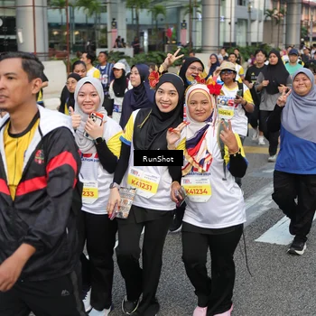 Runner Photo 4564844