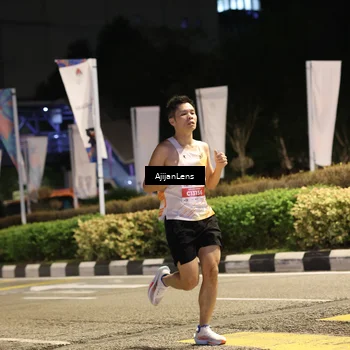 Runner Photo 4564871