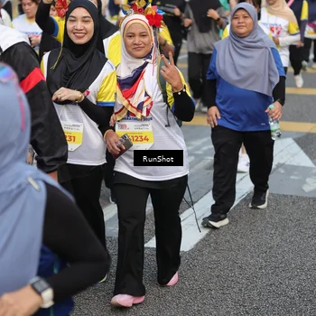 Runner Photo 4564872