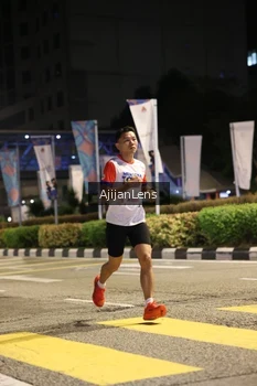 Runner Photo 4564892