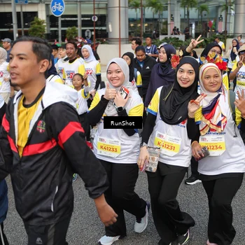 Runner Photo 4564922