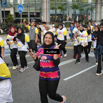 Runner Photo 4564925