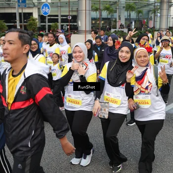 Runner Photo 4564941